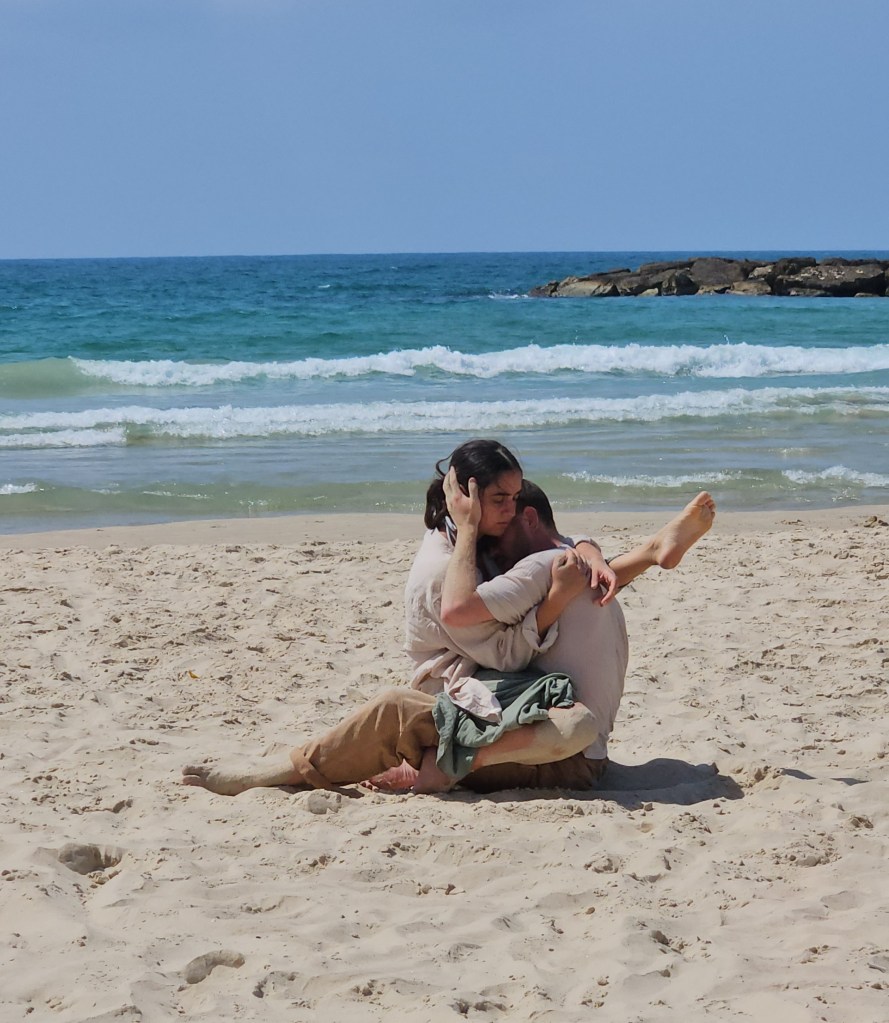 tel aviv beach romantic couple 